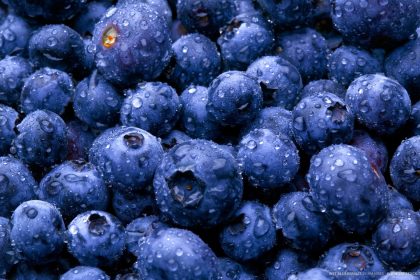 How-many-calories-in-blueberries